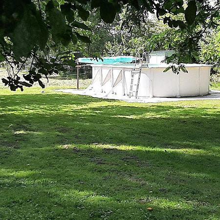 Hamac Et Potager Gite Et Chambre D'Hotes La Chapelle-de-Bragny Exterior foto
