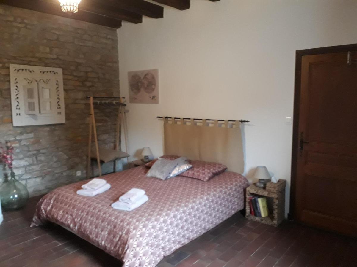 Hamac Et Potager Gite Et Chambre D'Hotes La Chapelle-de-Bragny Exterior foto