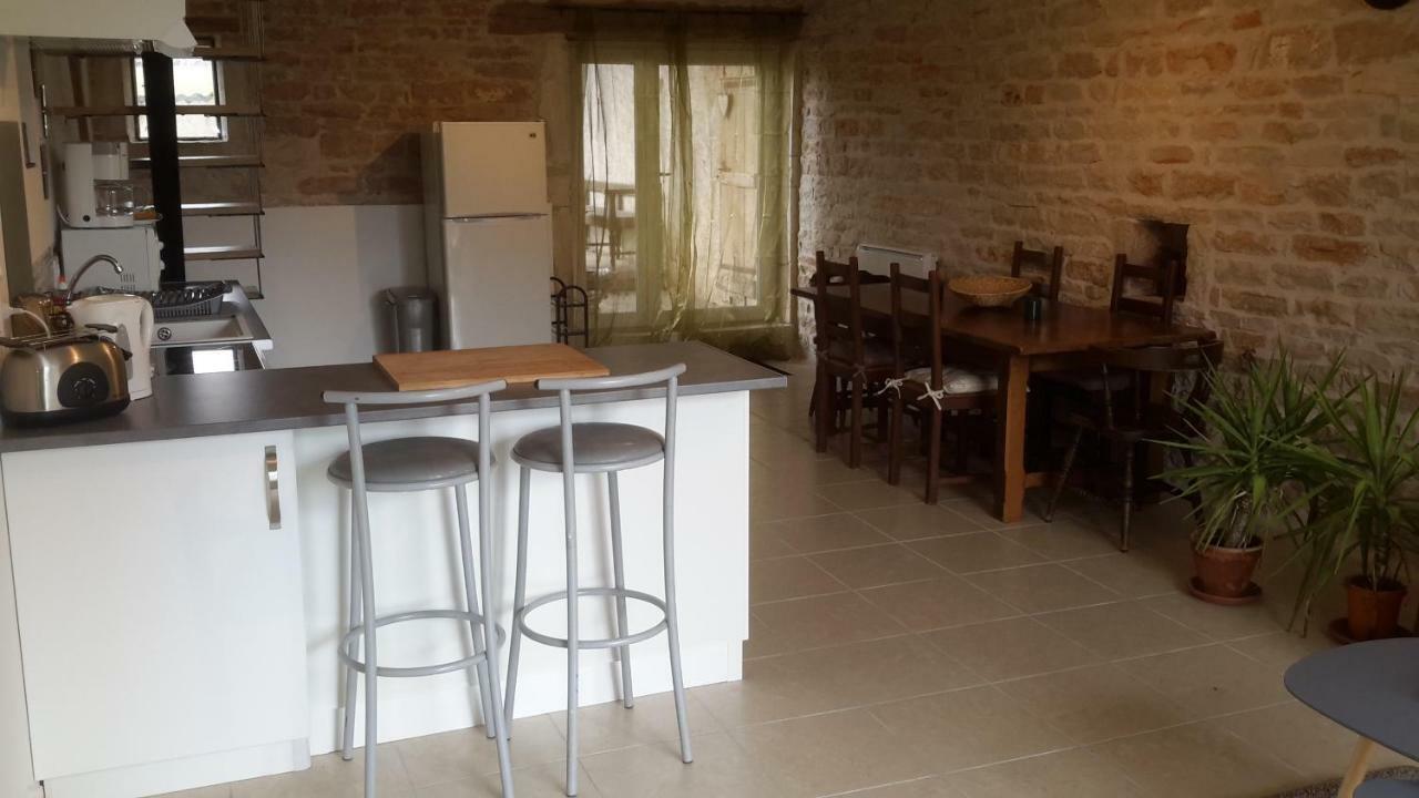 Hamac Et Potager Gite Et Chambre D'Hotes La Chapelle-de-Bragny Exterior foto